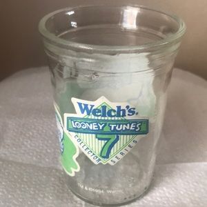 Welch’s Looney Tunes jelly glass